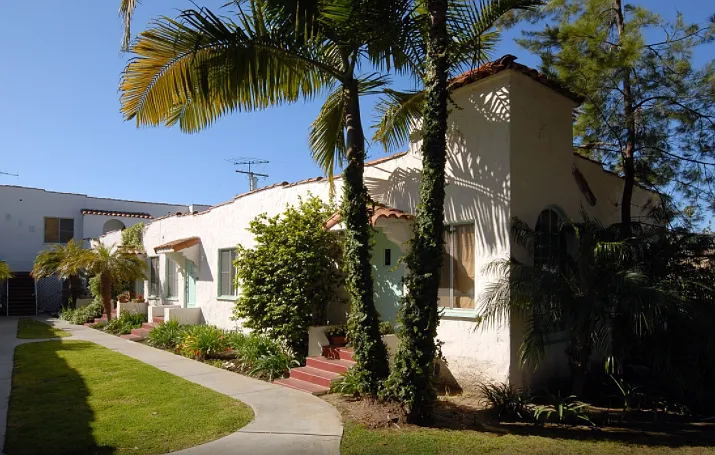 818 Grant St — Photo 14