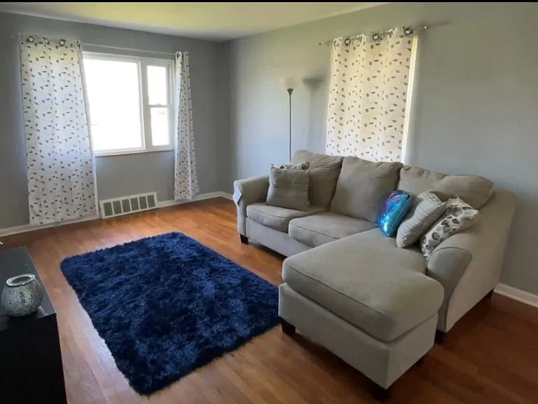 30902 Euclid Ave #DOWN — Photo 2
