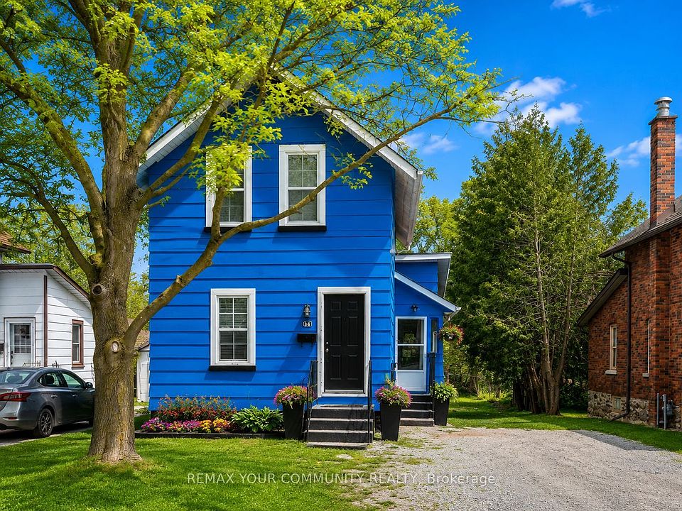 1st image of 74 Adelaide St S