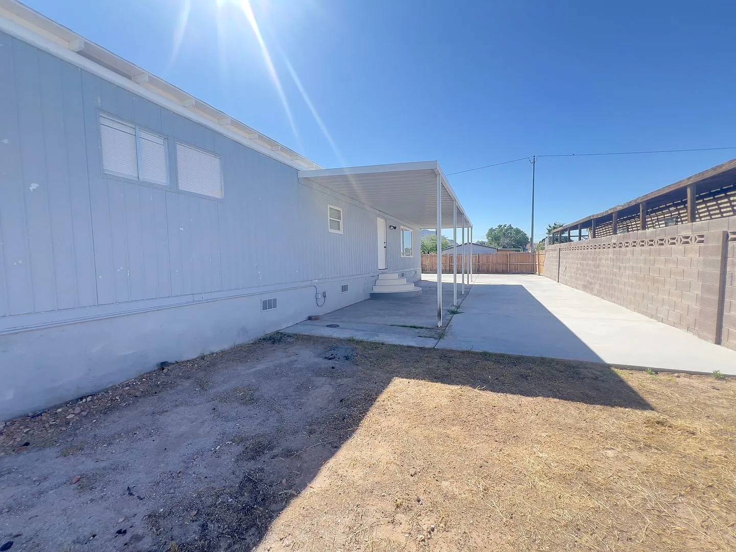 Newly Remodeled 3 bed/2 bath Manufactured Home located in NE Las Vegas! — Photo 4