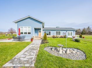 93 Buttercup Ln, Sequim, WA 98382