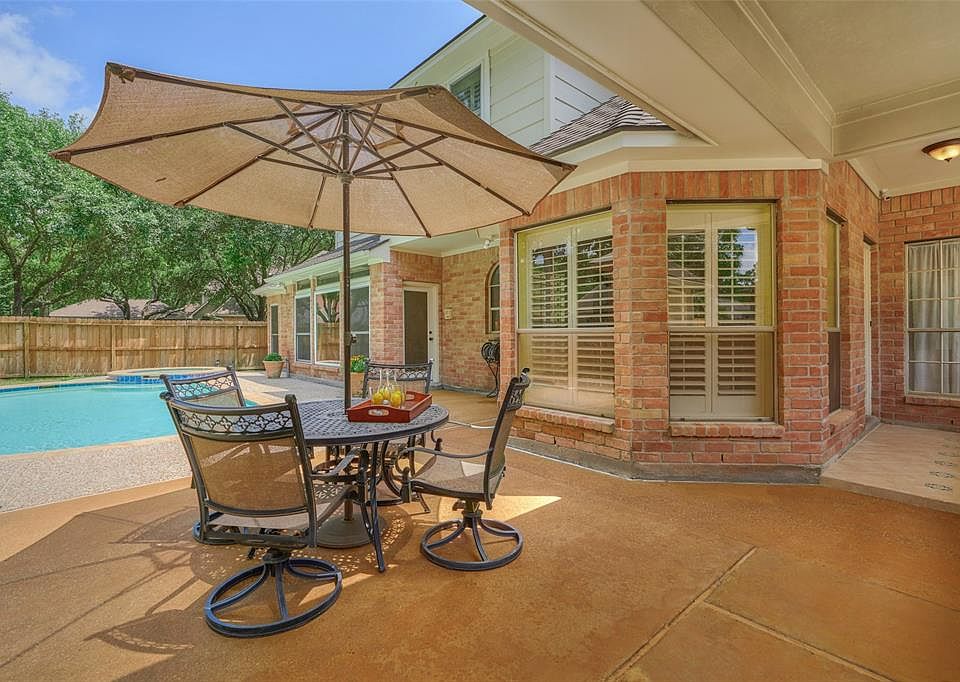 1st image of 3211 Quiet Glen Dr