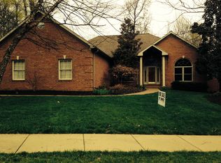 1068 Jefferson Ct, Newburgh, IN 47630