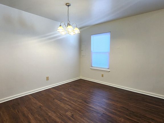 5th image of 1209 Alder Ct #1