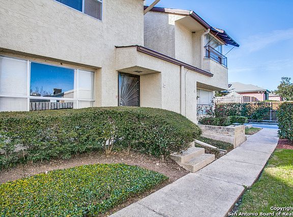 3rd image of 7123 Thrush View Ln APT 49