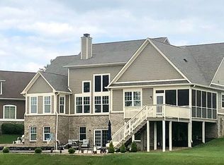 16652 Downstream Dr, Westfield, IN 46062