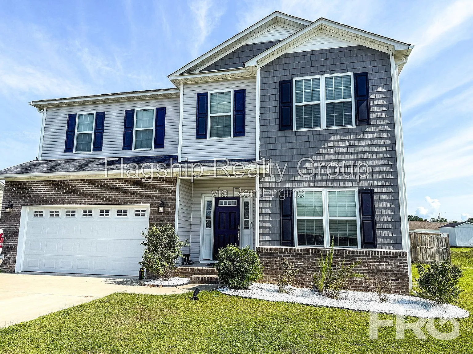 4 bed, 2.5 bath, 2750 sqft, $2,650 — Photo 1