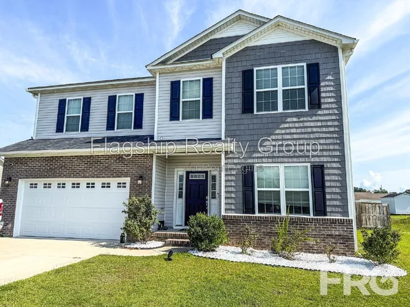 100 Kettle Dr, Havelock, NC 28532