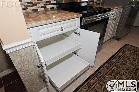 5th image of 10390 Washingtonia Palm Way APT 4417