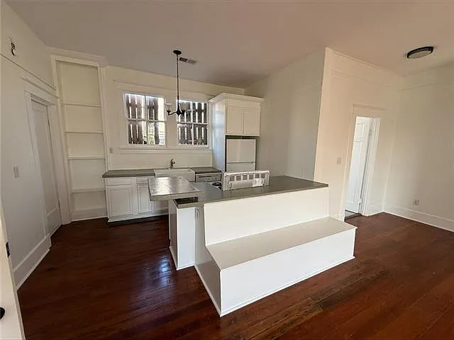 1301 Frenchmen St #2B — Photo 4