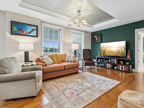 5th image of 232 N Kingshighway Blvd APT 1101