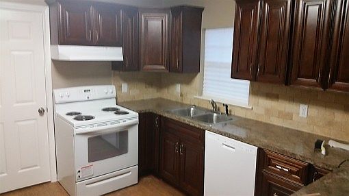 1st image of 420 S 1st St