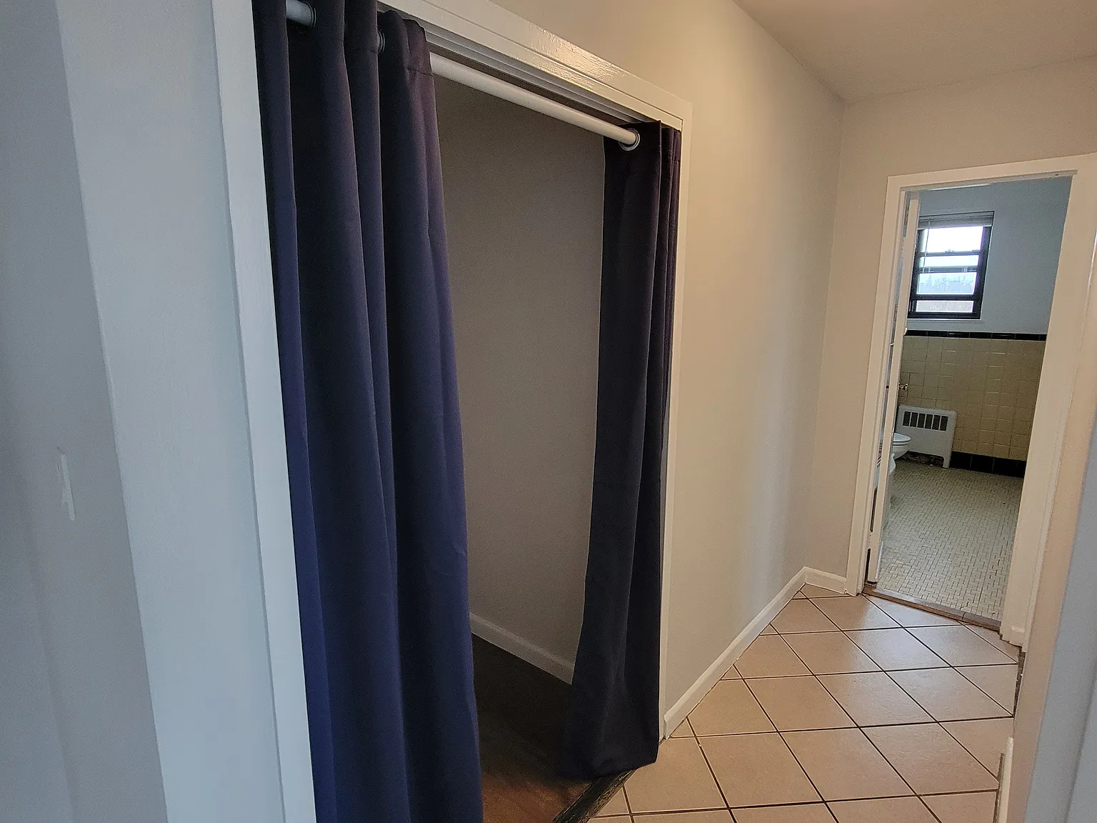 2 bed, 841 sqft, $1,600 — Photo 4