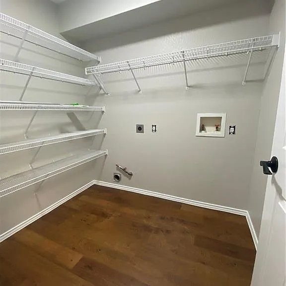2307 Vernell Way — Photo 11
