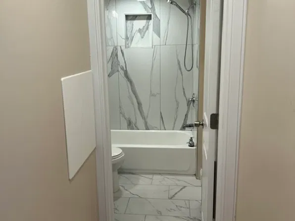 208 Forest St Floor 1, Montclair, NJ 07042