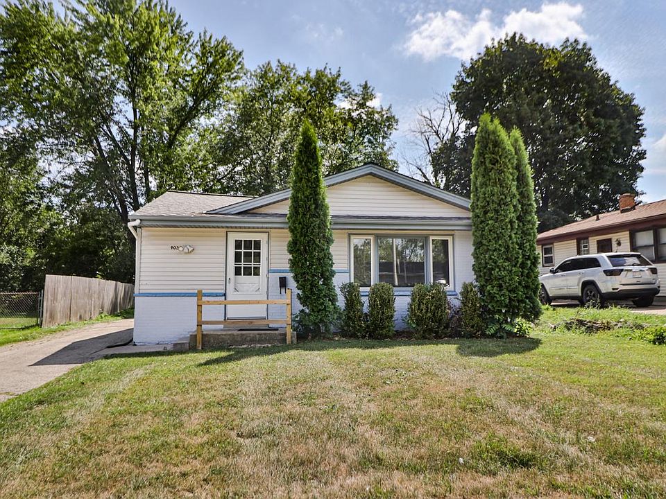 903 Summit AVENUE, Waukesha, WI 53188 Zillow