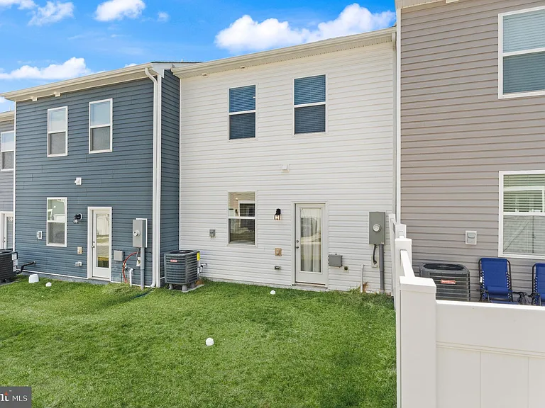 138 Willett Hollow St — Photo 39