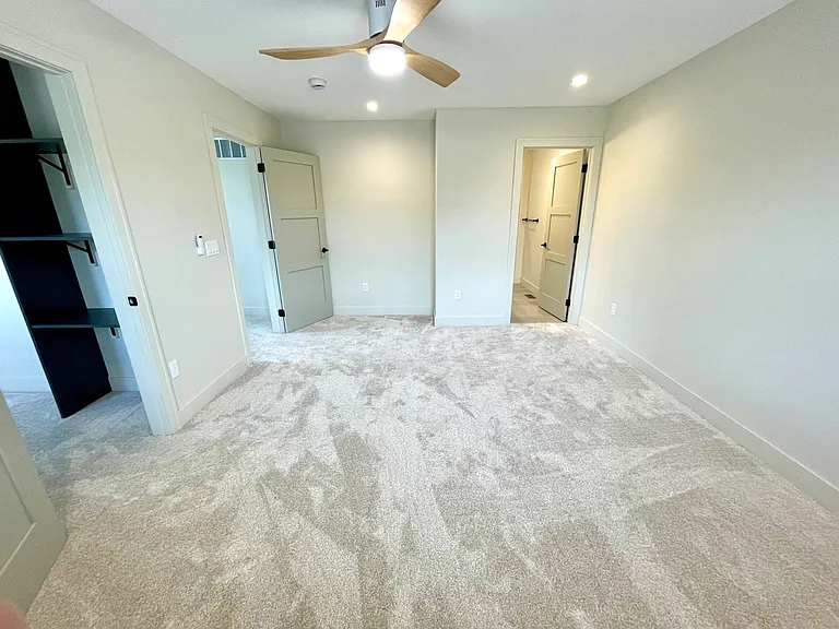 6711 New Town Ave #6711 — Photo 29