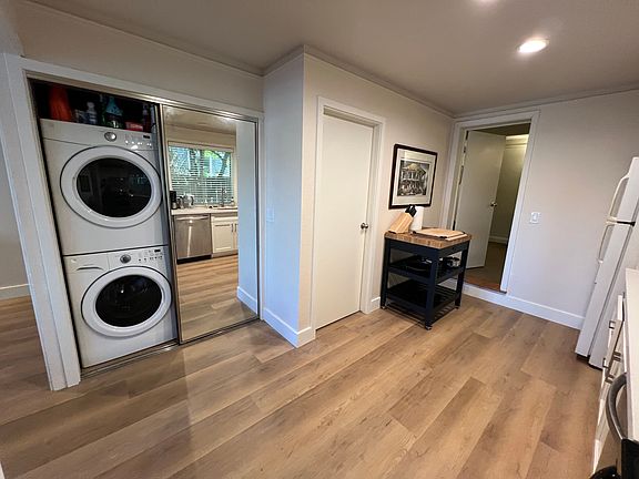 5th image of 27 W Etruria St #1
