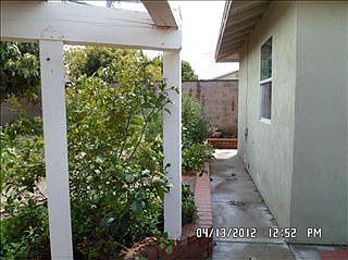 3rd image of 502 S Hart Dr