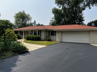 4515 Coral Dr, Brookfield, WI 53045