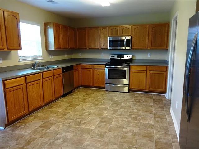 123 Mockernut Dr — Photo 2