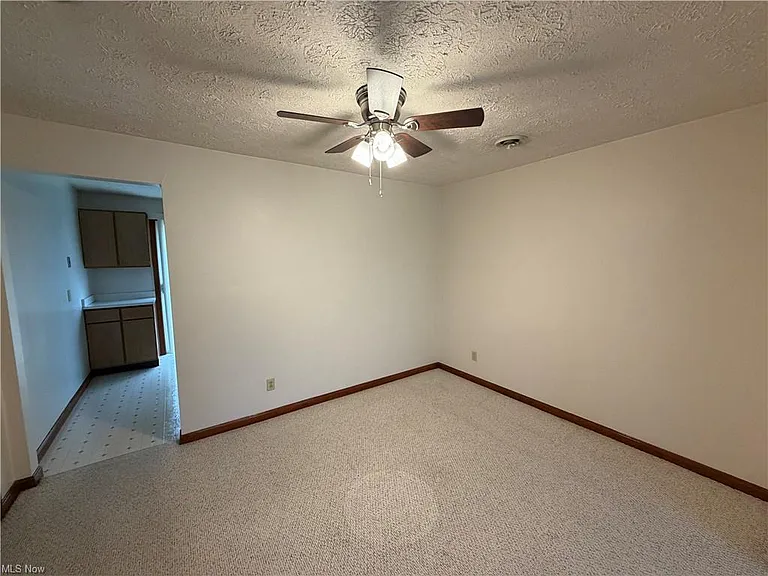 52 Southwoods Ave #6 — Photo 12