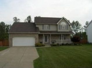 2640 Kusum Ct, Niagara Falls, NY 14304