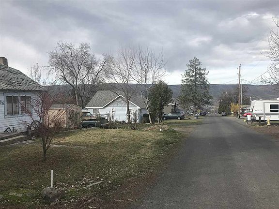 4th image of 126 N Garden Ct
