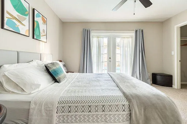 289 Honeysuckle Way — Photo 30