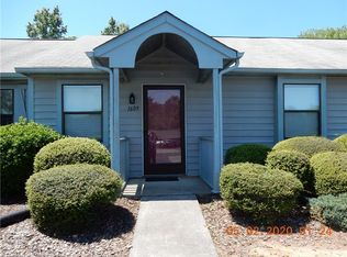 1609 Windsong Ct, Winston Salem, NC 27127