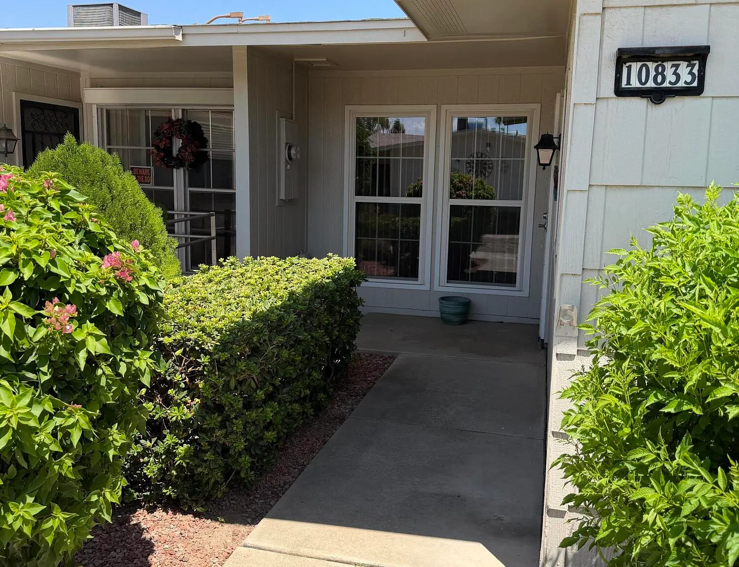 2 bed, 1221 sqft, $1,550 — Photo 1