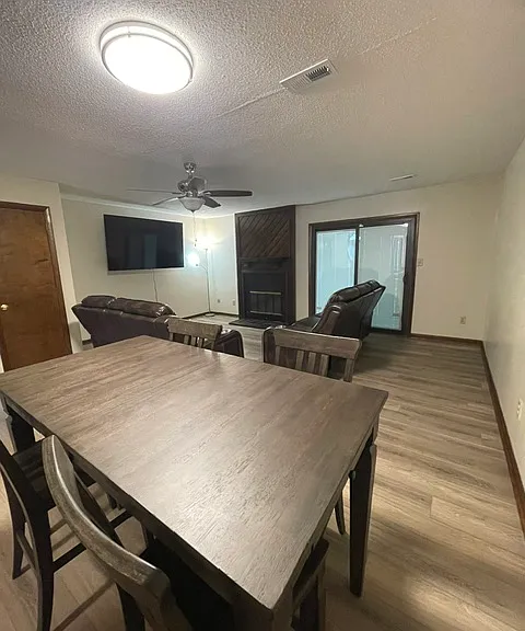 163 Windsor Castle Dr #B — Photo 6