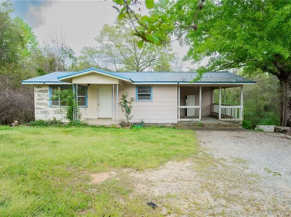 19 Palomino Rd, Phenix City, AL 36869