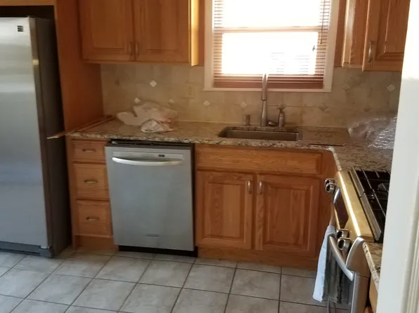 181 Mc Veigh Avenue image 24 of 28