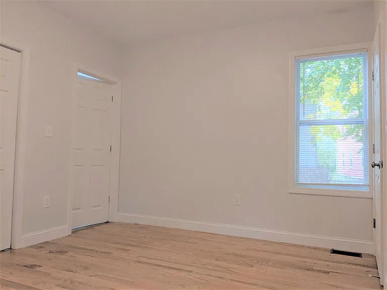 44 Cogswell Ave #3 — Photo 9
