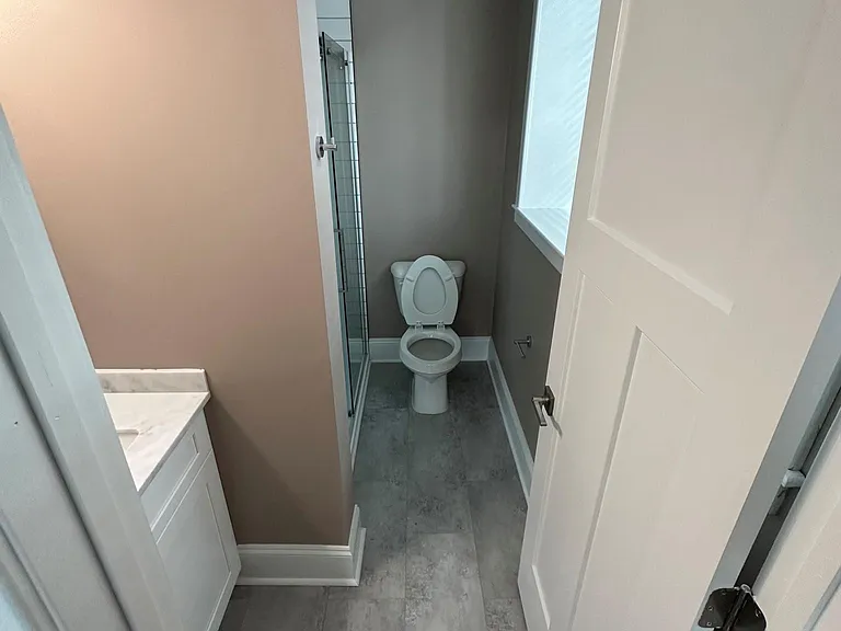151 E Eagle St #108 — Photo 9
