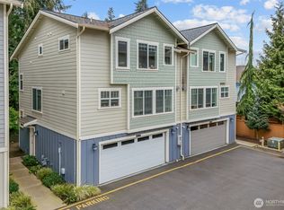 23224 Edmonds Way #107, Edmonds, WA 98026