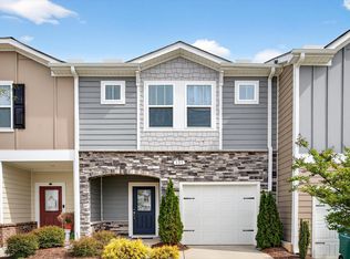 131 Joneshaven Dr, Fuquay Varina, NC 27526