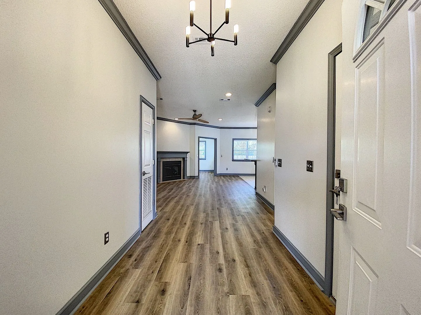 202 Wynn Rd — Photo 4