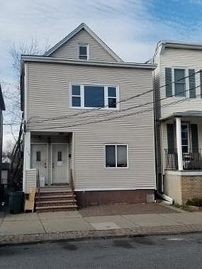 1st image of 115 Grand St #1