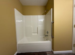 10172 New Columbia Rd #2, Campbellsville, KY 42718