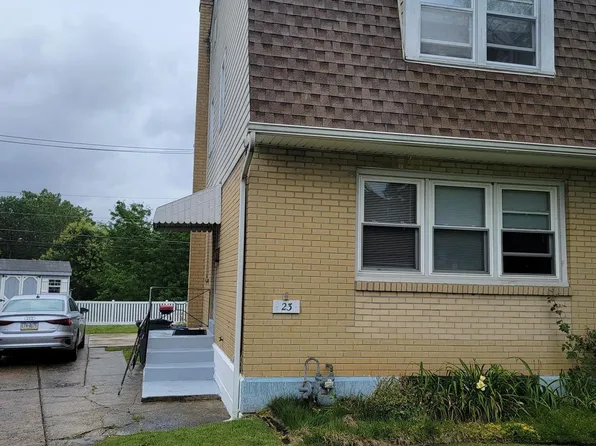 23 Collier Cir, Ridley Park, PA 19078