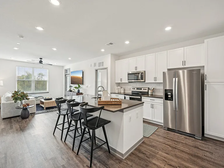 The Quarry Luxury Apartments — Photo 7