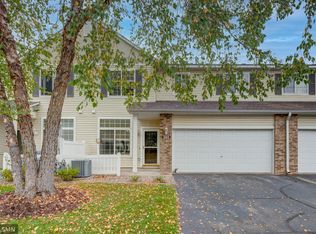 382 Frederick Cir #403, Newport, MN 55055
