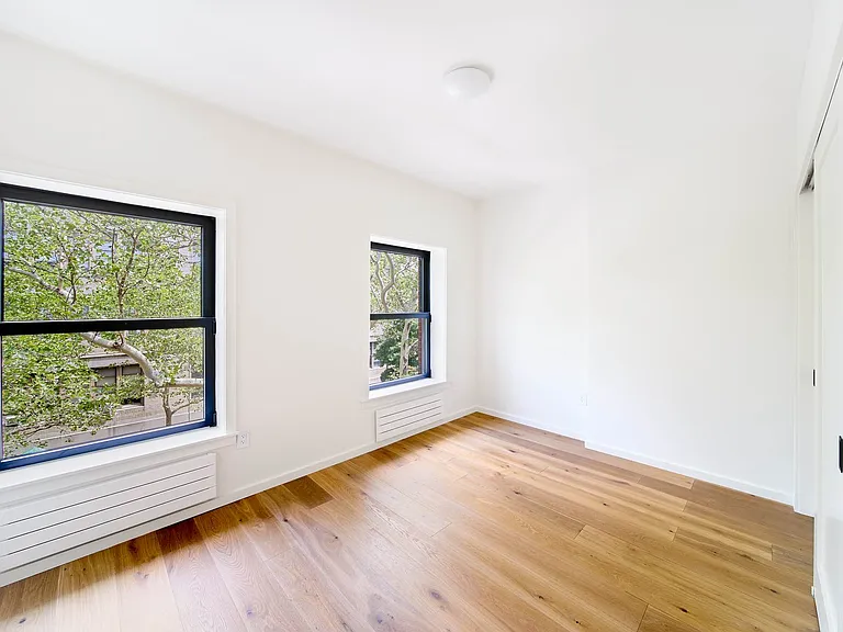 364 Clermont Ave #2 — Photo 10
