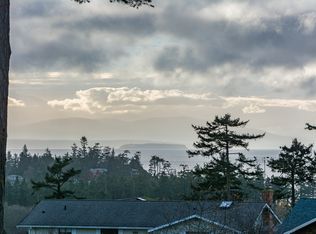 737 El Cine St, Coupeville, WA 98239