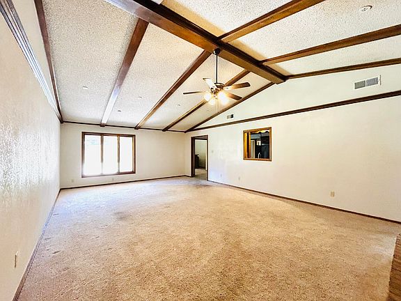 4th image of 4403 88th St