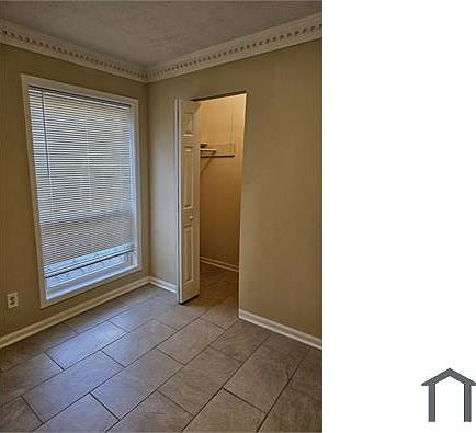 1st image of 3184 Abbeywood Dr