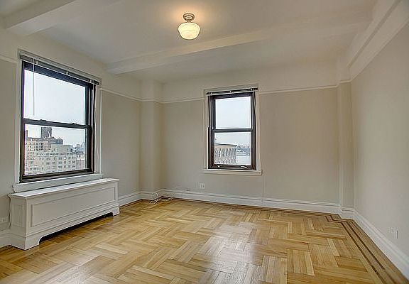 4th image of 785 W End Ave APT 14A